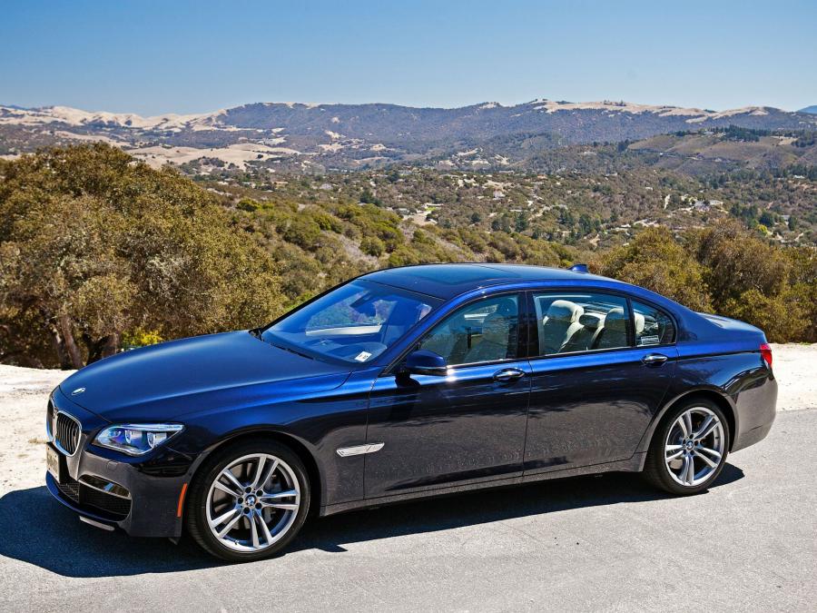  BMW 760Li M Sport Package 2012 года  (US) (фото 6 из 8)